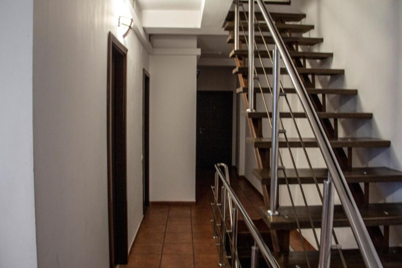 Happy Accomodation بوخارست المظهر الخارجي الصورة