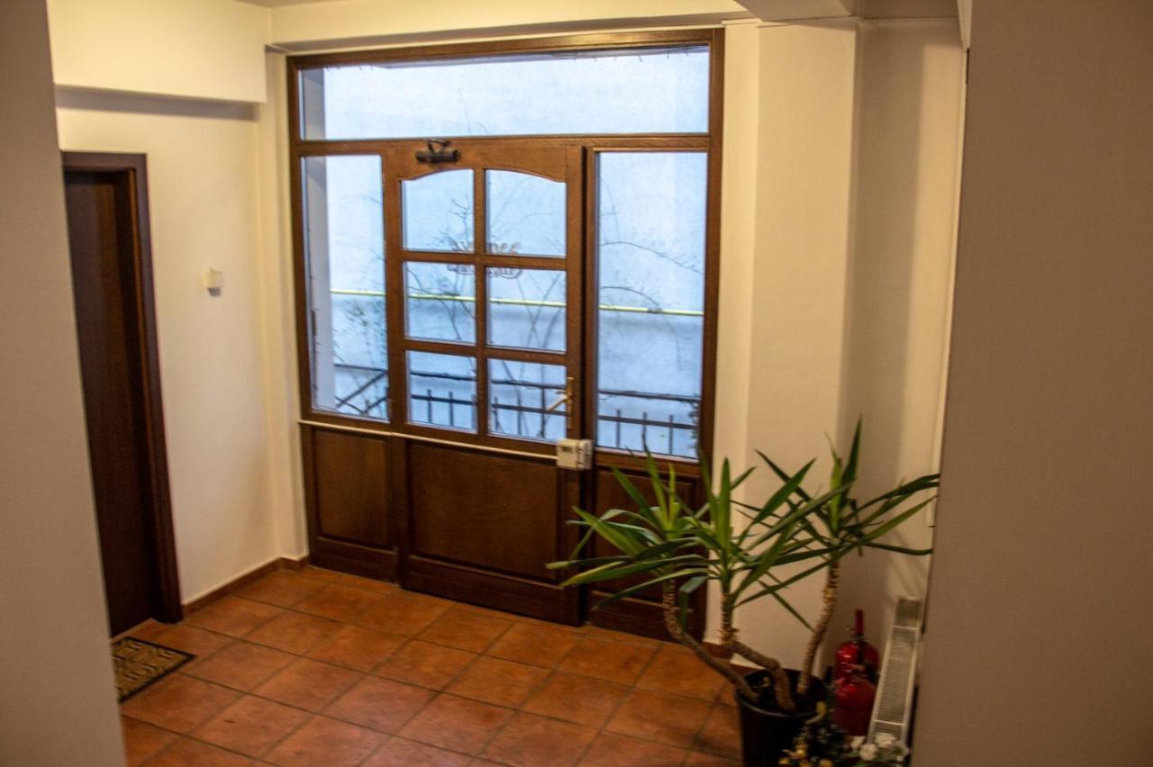 Happy Accomodation بوخارست المظهر الخارجي الصورة